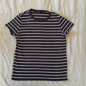 Uniqlo Ribbed Cotton Spandex Blend Short Sleeve Stripe Tee Navy White